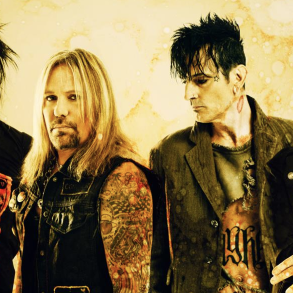 Motley Crue et Def Leppard annoncent une tournée pour 2023