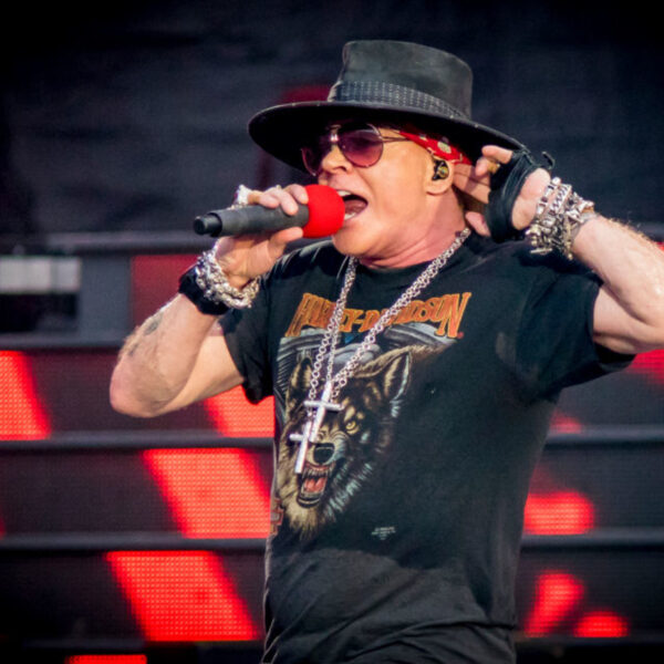 L’ultimatum présumé d’Axl Rose aux Guns N’ Roses qui a rendu les fans mécontents