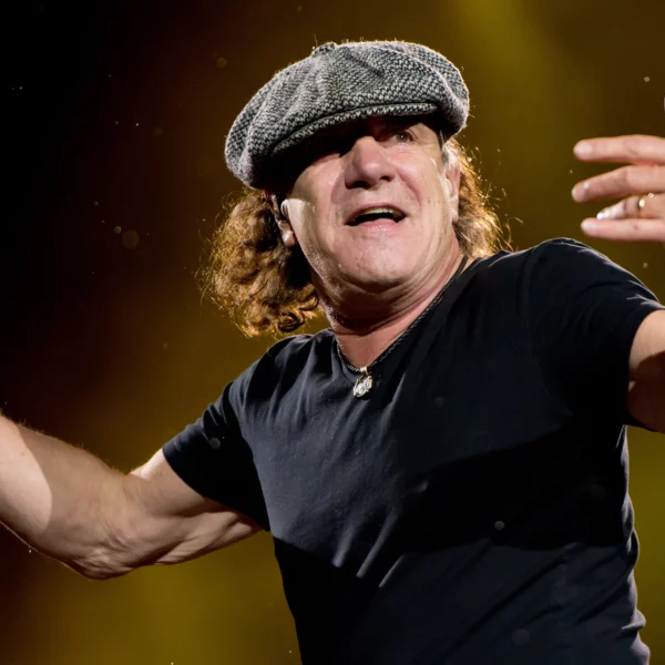 Brian Johnson parle de ses chansons préférées d’AC/DC