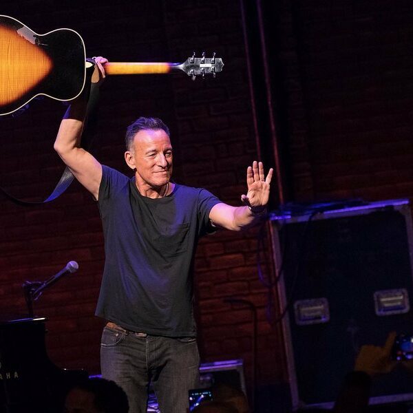 Bruce Springsteen donne une sérénade à NYC pour les vétérans blessés