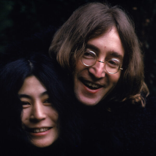Flashback : John et Yoko posent nus pour la couverture de l’album « Two Virgins ».