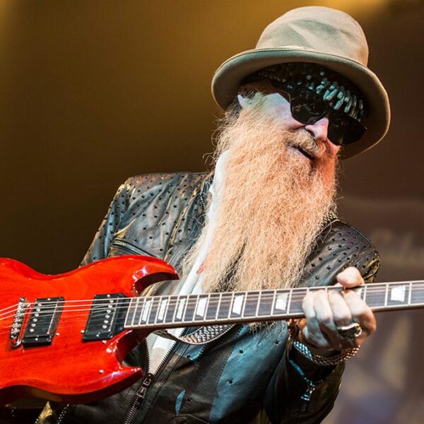 Regardez le Jam d’anniversaire de Billy Gibbons de ZZ Top