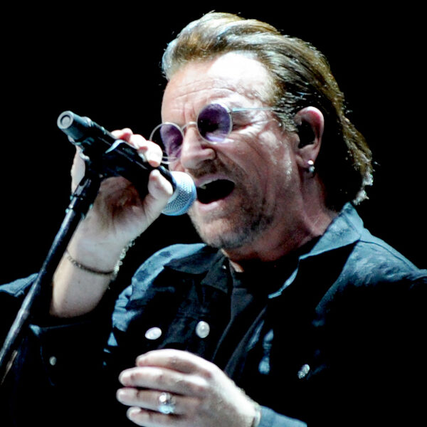 Bono annonce une tournée au Beacon Theatre à New York