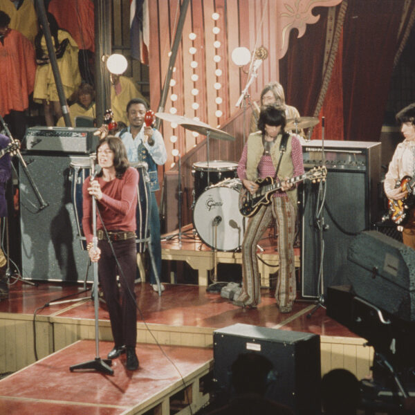 Flashback : Les Rolling Stones, John Lennon, Eric Clapton et les Who tournent le film « The Rock And Roll Circus ».