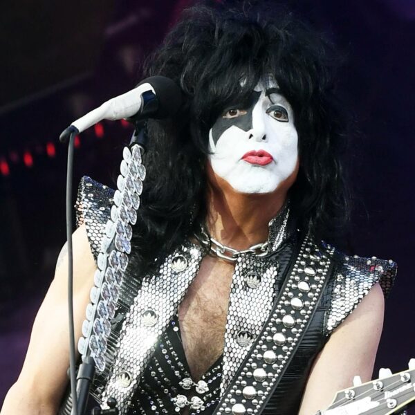 Paul Stanley confirme que KISS pourrait continuer en le remplaçant