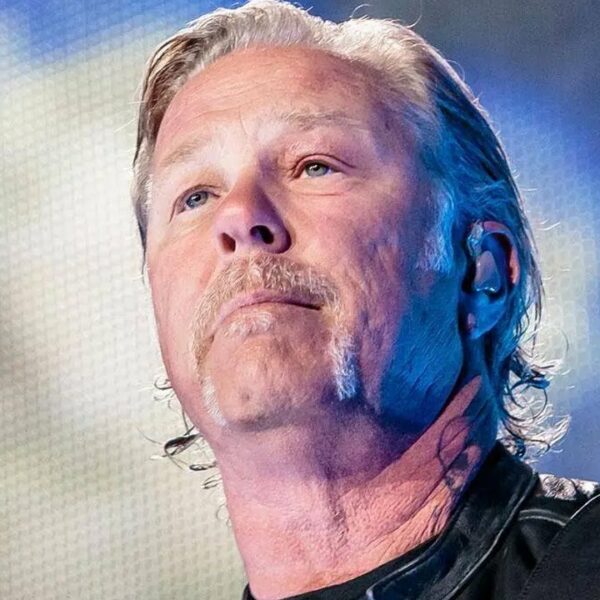 James Hetfield regrette l’album Metallica : « Il était clair que nous avions besoin d’être guidés ».