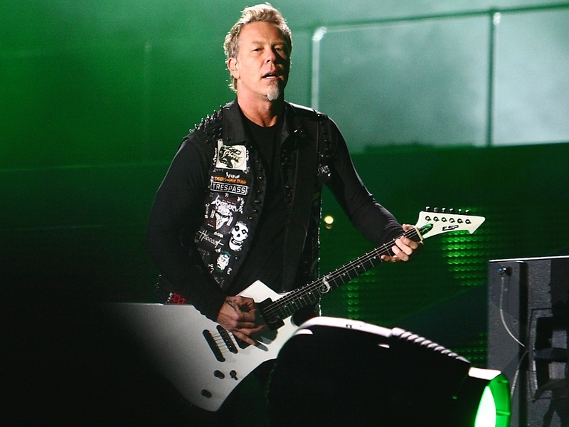 Metallica sort une nouvelle chanson « Screaming Suicide ».
