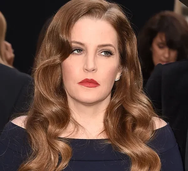 Lisa Marie Presley, fille d’Elvis, meurt à 54 ans