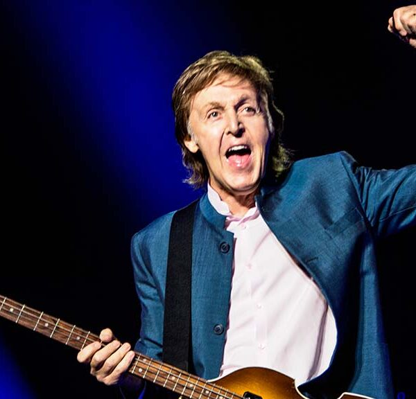 Paul McCartney cite la chanson la plus difficile à jouer en concert