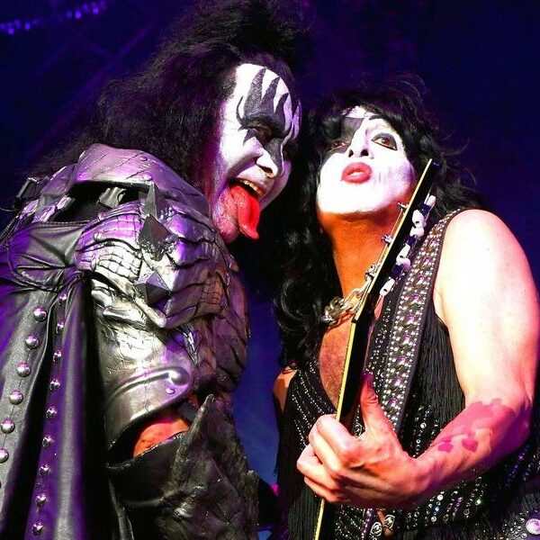 Le manager de Kiss nie avoir fait du play-back pendant les concerts.