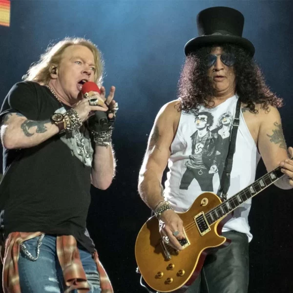 Slash pense qu’Axl Rose aurait été annulé après la controverse sur « One In A Million ».