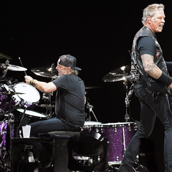 Metallica acquiert la société de fabrication de vinyle Furnace