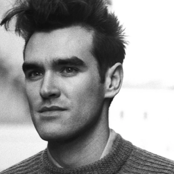 Morrissey nomme les 8 groupes qu’il déteste le plus du fond du cœur