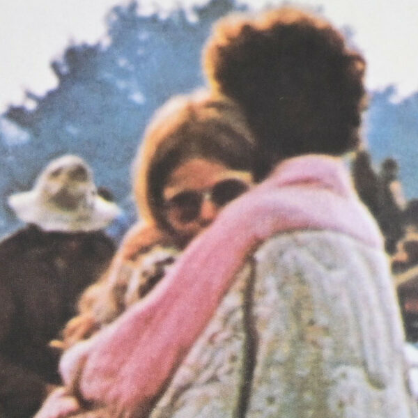 Décès de la femme immortalisée sur la pochette de la bande originale de Woodstock