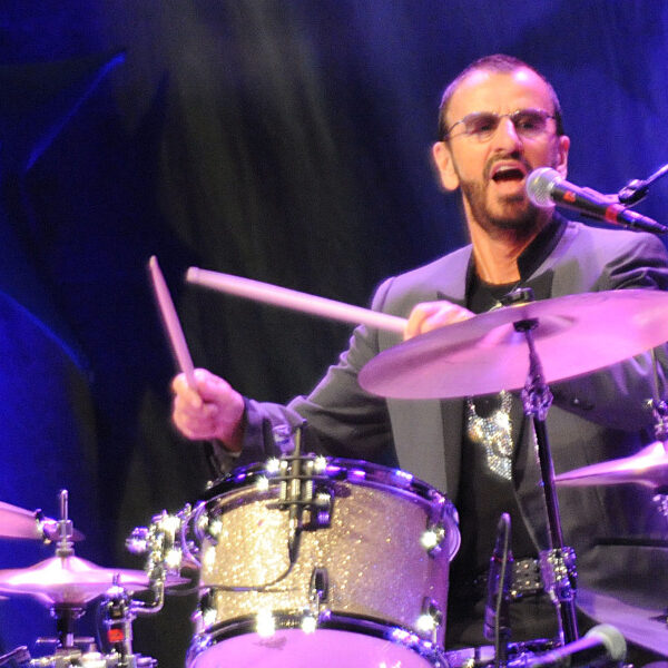 Ringo Starr ajoute de nouvelles étapes à la tournée du All Starr Band