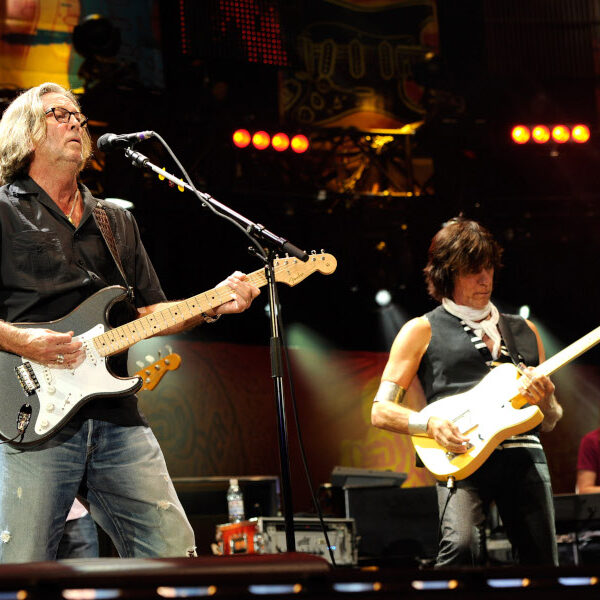 Eric Clapton publie une collaboration avec Jeff Beck