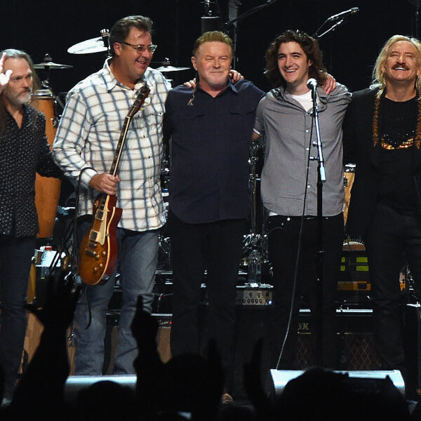 Les Eagles ajoutent des dates à leur tournée d’adieu