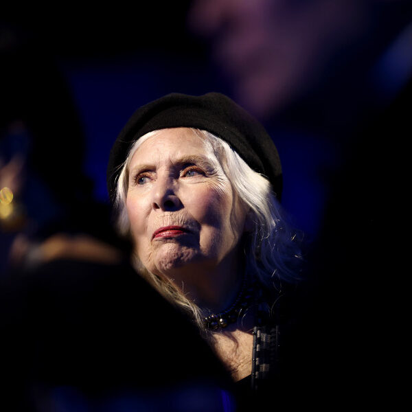 Joni Mitchell sort un nouvel album vendredi