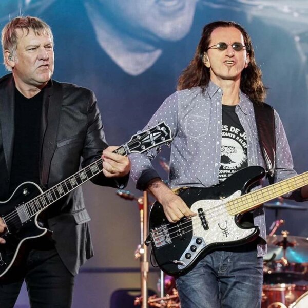 Geddy Lee s’exprime sur Alex Lifeson : « Il souffre ».