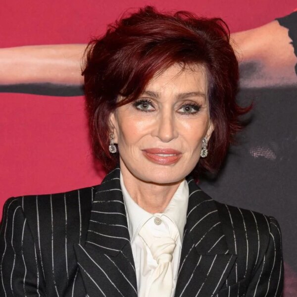 Sharon Osbourne ne se remet pas des accusations « horribles » dont elle a fait l’objet aux États-Unis