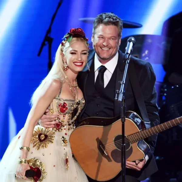 Zuma Rossdale, le fils de Gwen Stefani, fait une surprise apparition country chez Blake Shelton